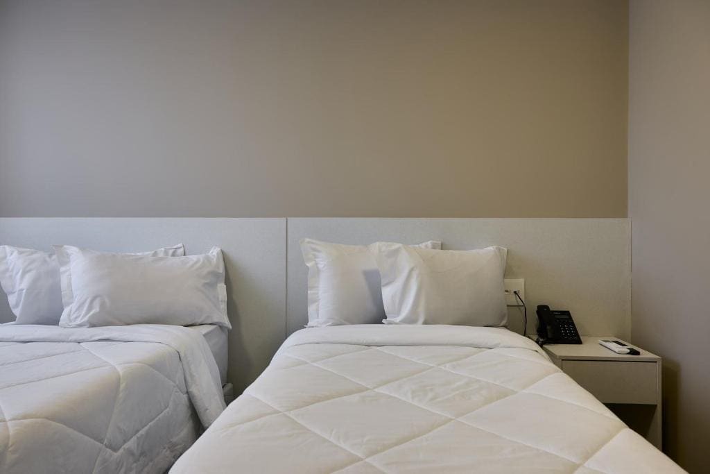 Twin Room room - Image 2