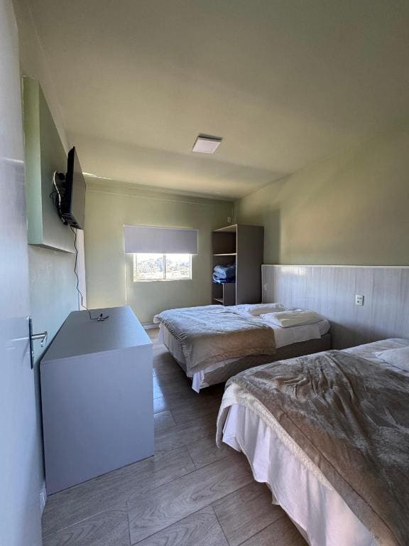 Standard Triple Room room - Image 1