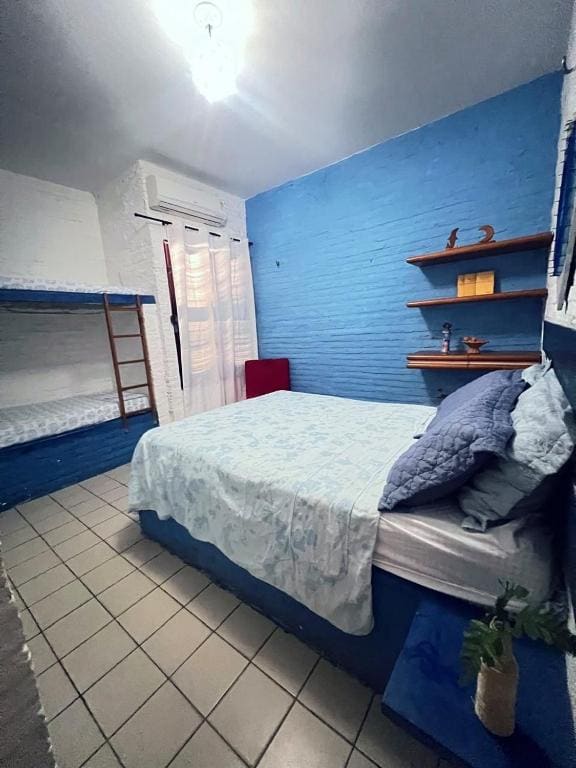 Quadruple Room room - Image 1