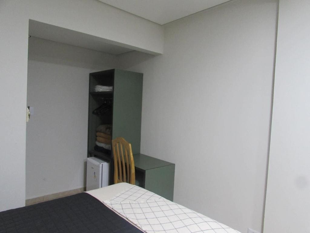 Family Room room - Image 3