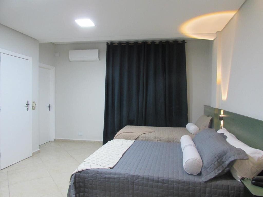 Quadruple Room room - Image 3