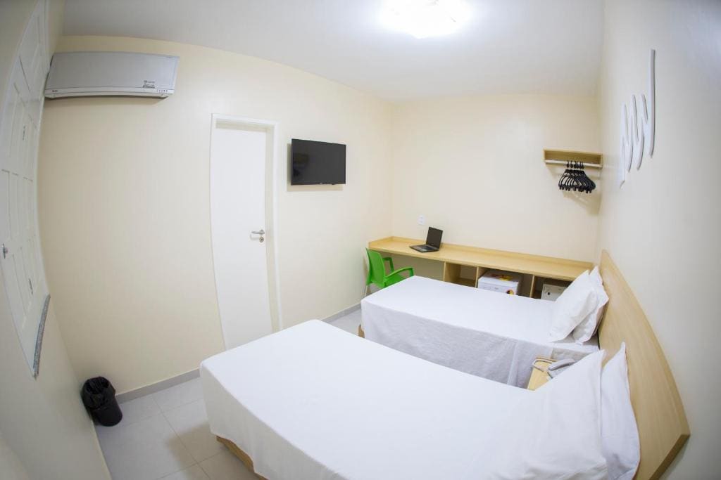 Standard Twin Room room - Image 1
