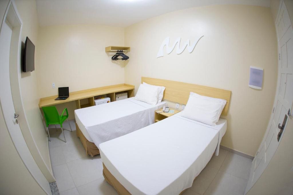 Standard Twin Room room - Image 2