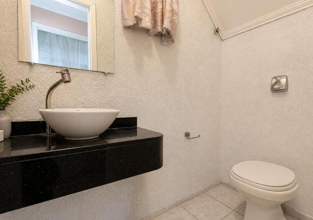 Double Room with Private External Bathroom room - Image 3