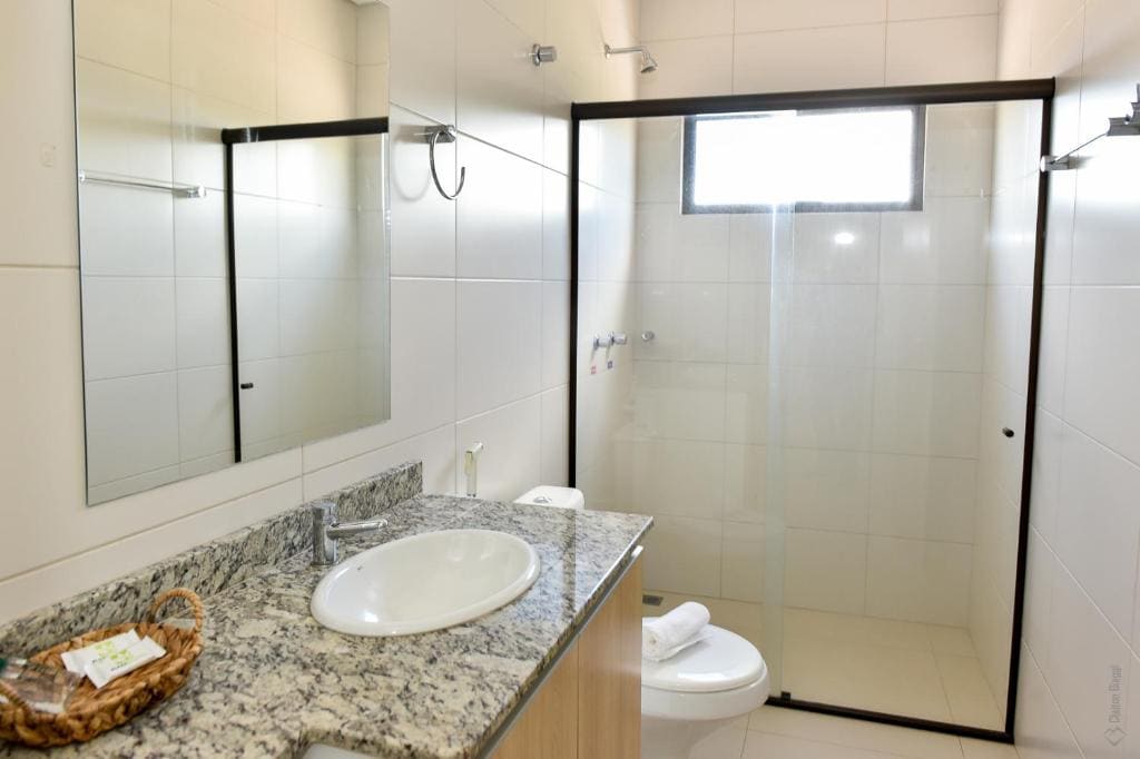 Family Room room - Image 2