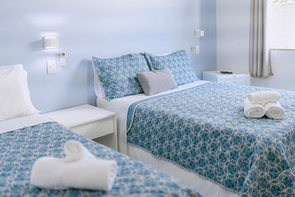Standard Triple Room room - Image 3