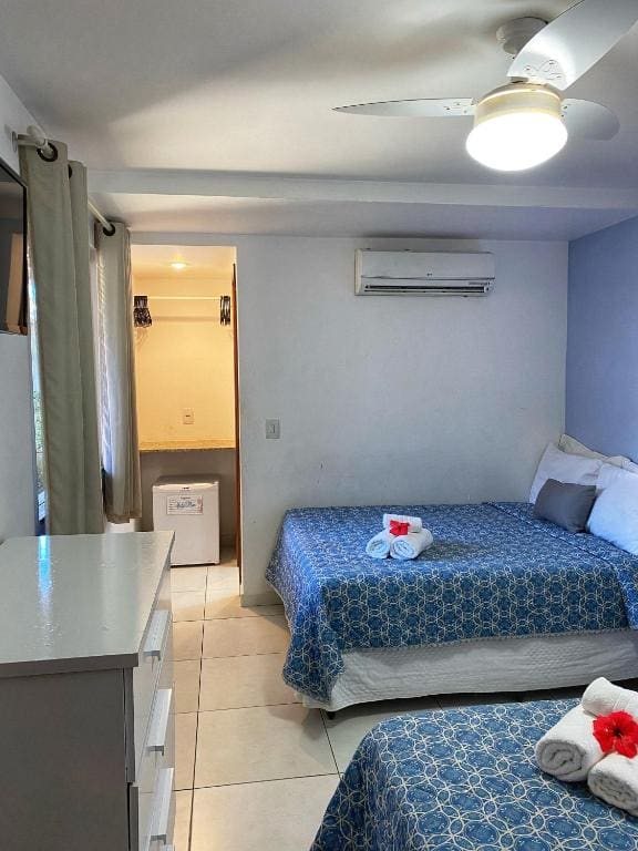 Standard Quadruple Room room - Image 3