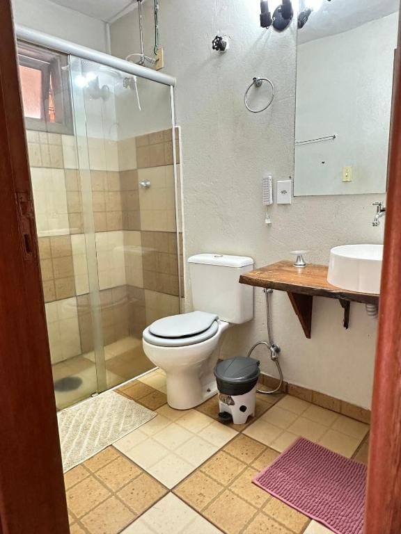 Budget Double or Twin Room room - Image 3