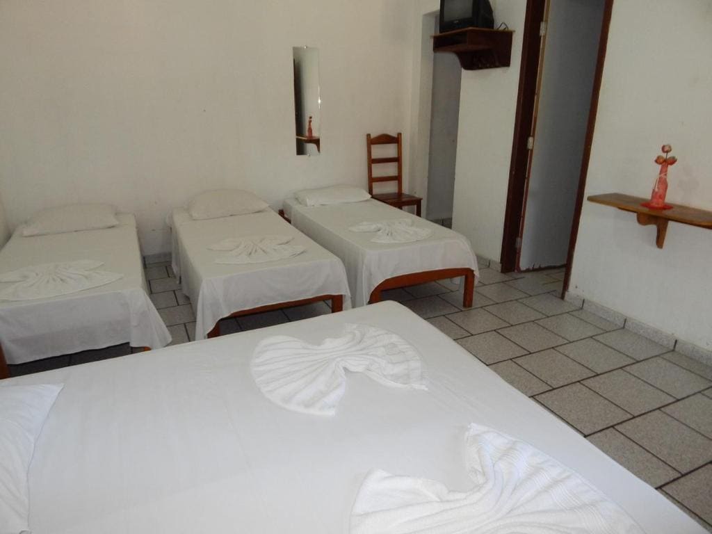 Standard Family Room room - Image 1