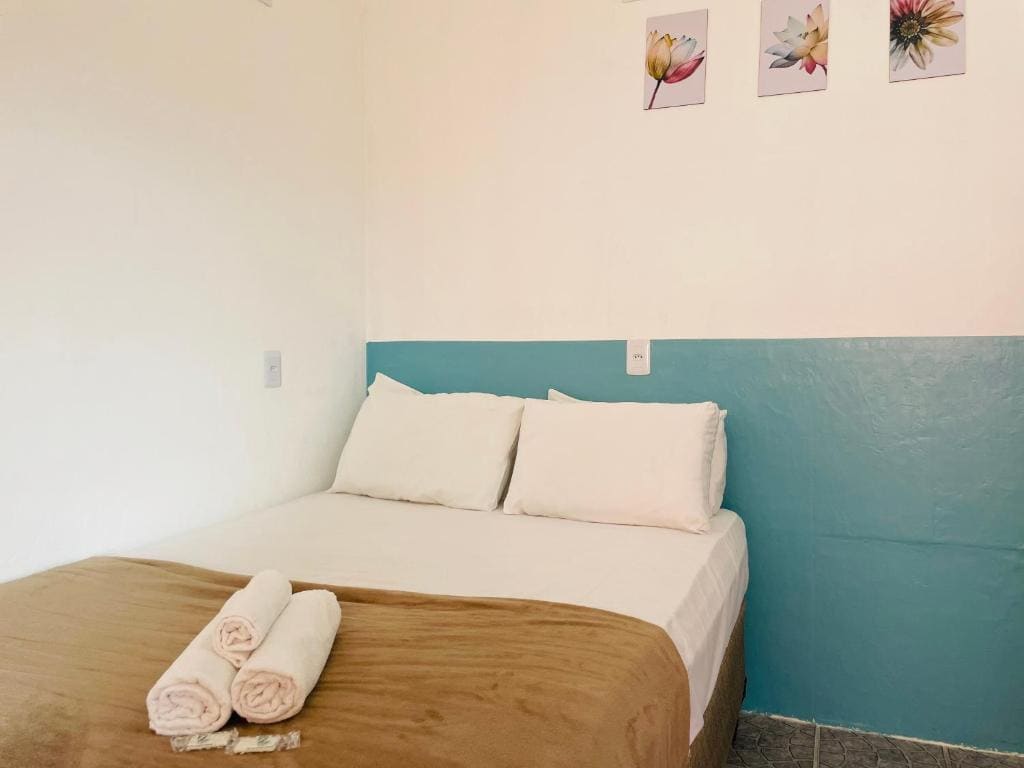 Quadruple Room with Private Bathroom room - Image 3