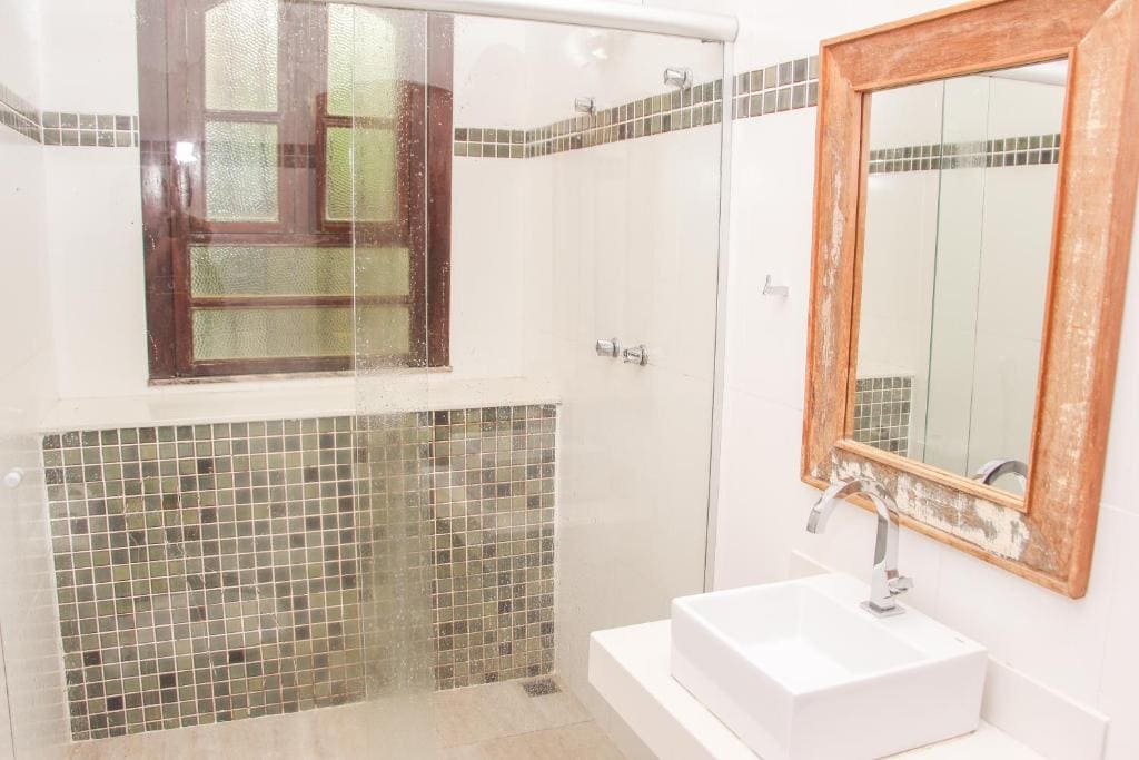 Deluxe Double Room with Balcony room - Image 1