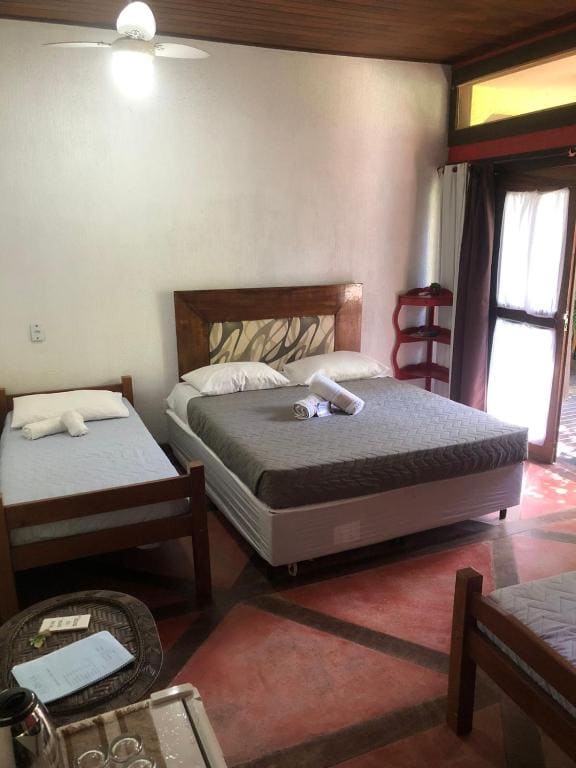 Quadruple Room with Balcony room - Image 2