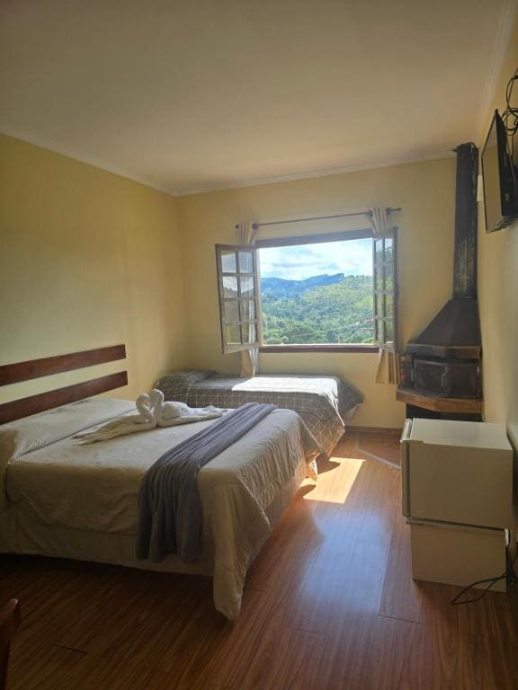Suite with Fireplace room - Image 3