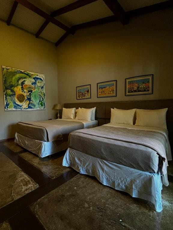 Triple Room with View room - Image 1