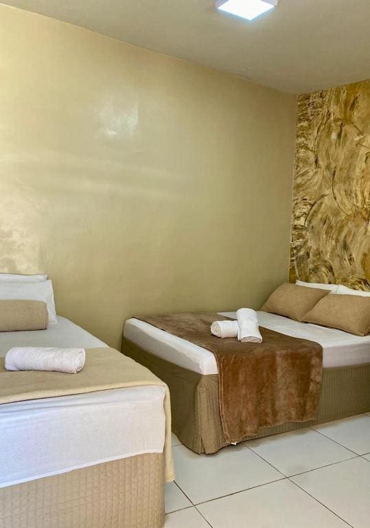 Quadruple Room room - Image 2