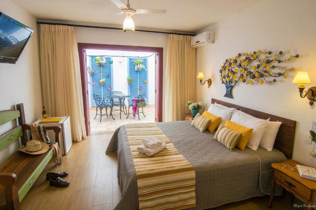 Superior Double Room (Air Conditioning and King-size Bed) room - Image 3