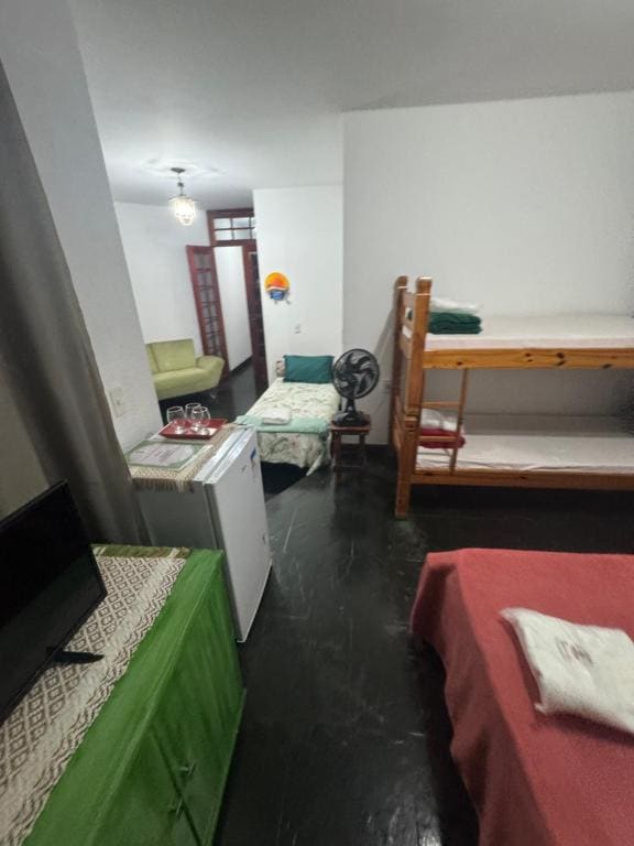 Deluxe Family Room room - Image 1