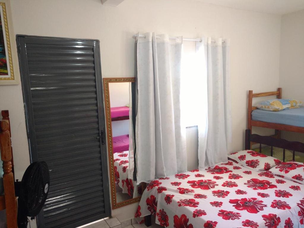 Family Room room - Image 2