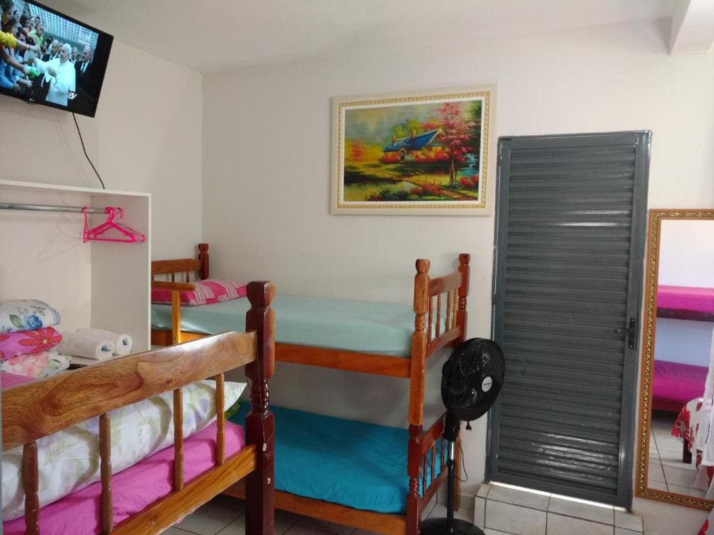 Family Room room - Image 3