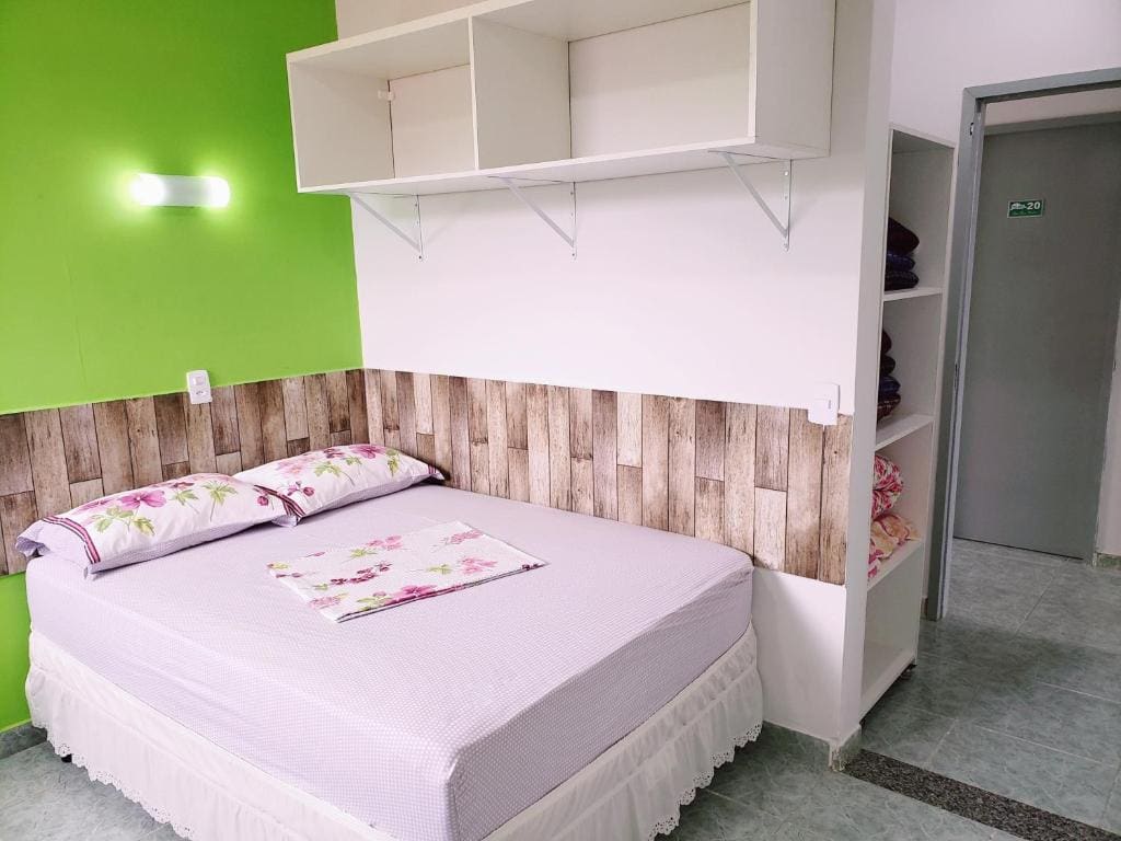 Standard Triple Room room - Image 2