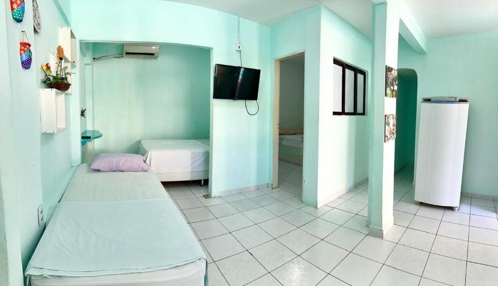 Family Room with Balcony room - Image 2