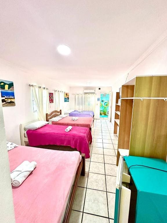 Family Room with Balcony room - Image 3