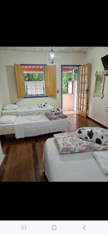 Quadruple Room room - Image 2