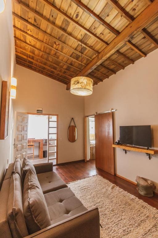 One-Bedroom Premium Apartment room - Image 3