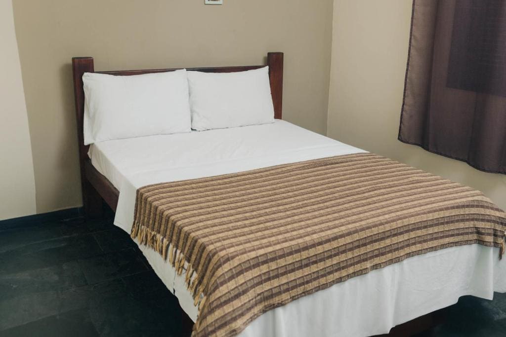 Standard Double Room room - Image 2