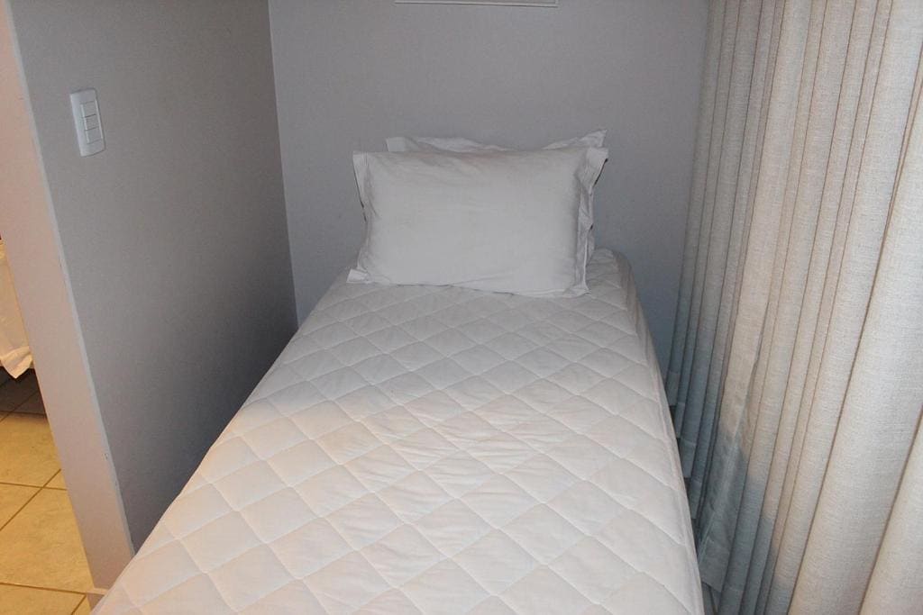 Standard Suite room - Image 3