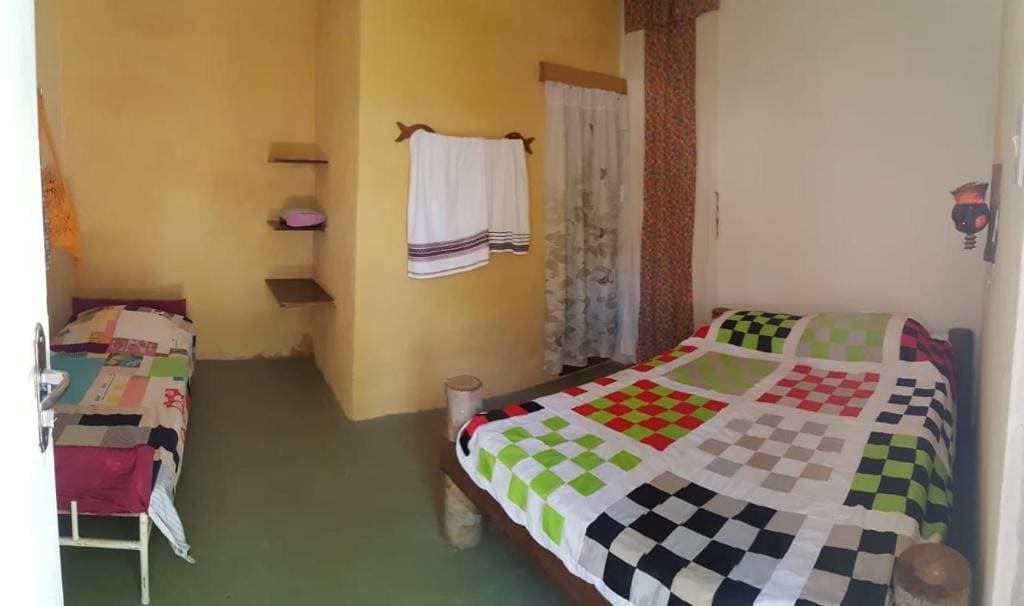 Comfort Triple Room with Shower room - Image 3