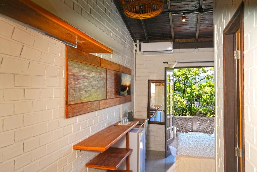 Double Room with Patio room - Image 2