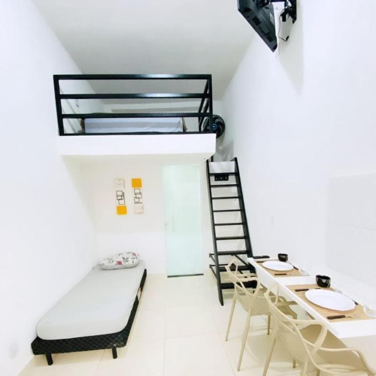 Deluxe Triple Room room - Image 1
