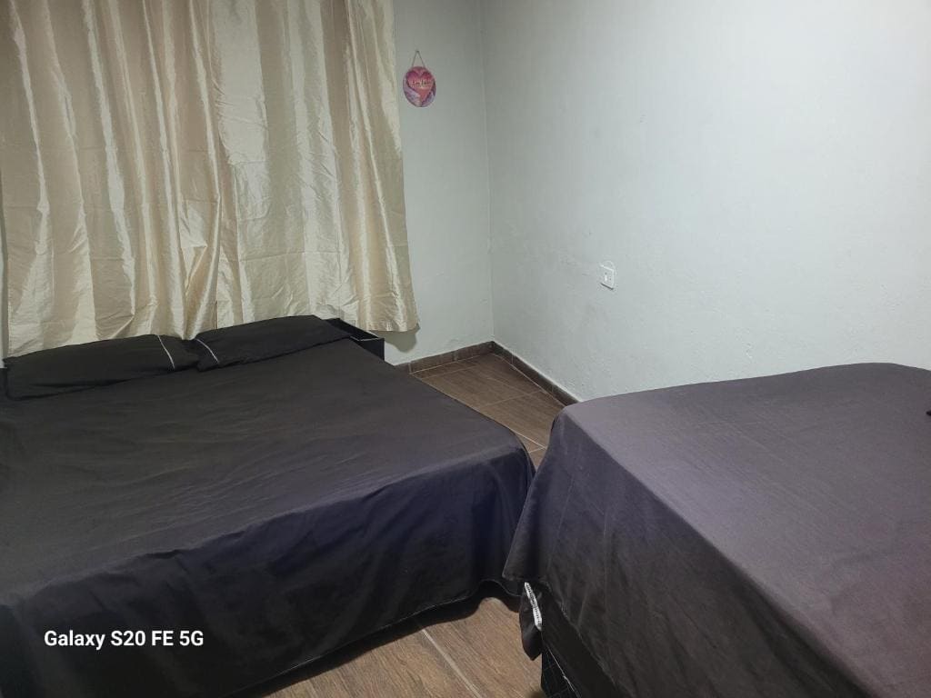 Budget Double Room room - Image 3