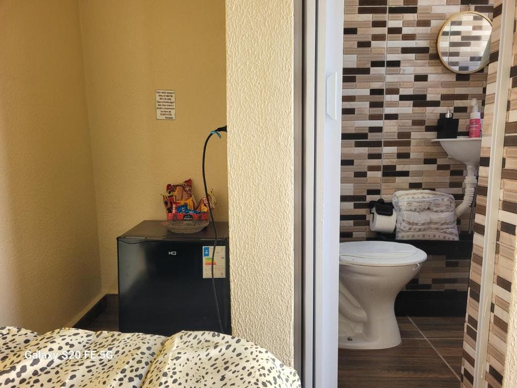 Triple Room with Private Bathroom room - Image 3