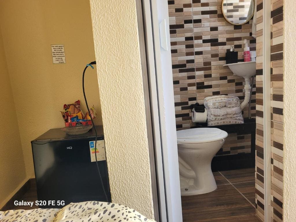 Triple Room with Private Bathroom room - Image 2