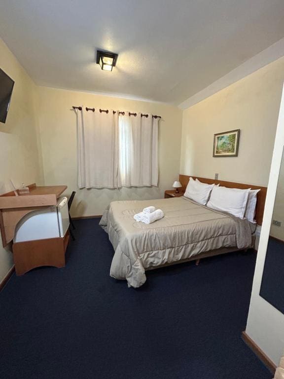 Standard Double Room room - Image 2