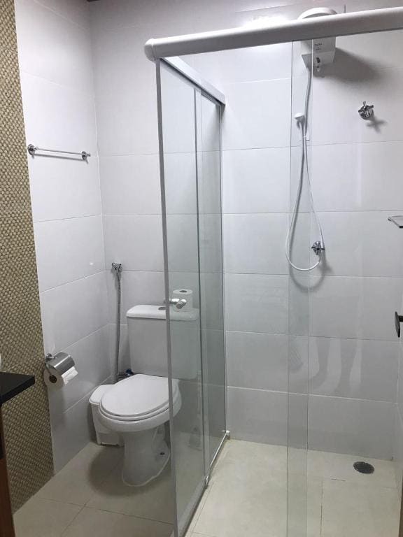 Classic Quadruple Room room - Image 2