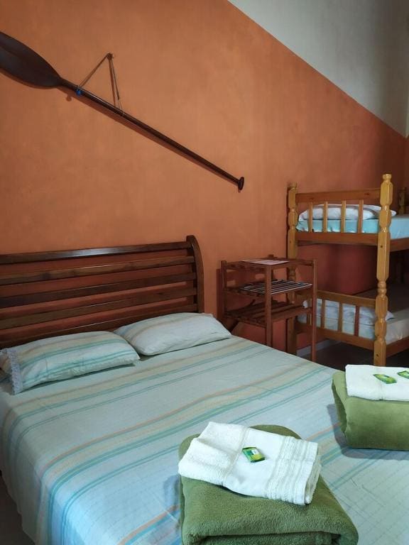 Quadruple Room room - Image 1