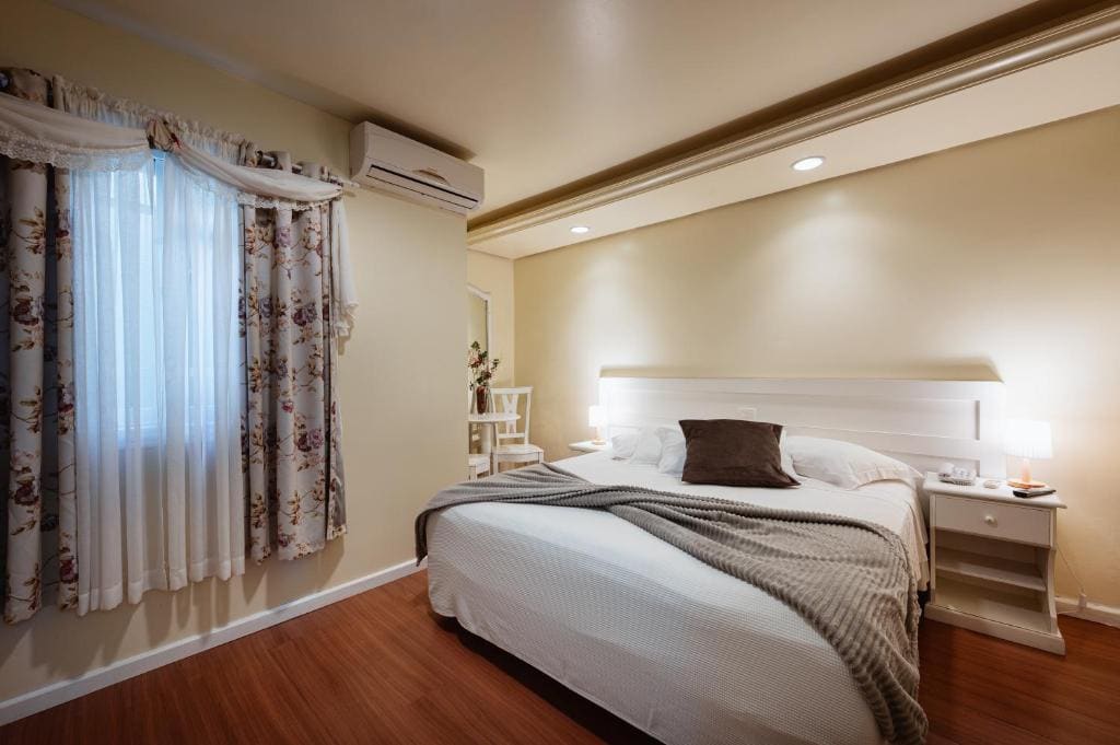 Double or Twin Room - Disability Access room - Image 2