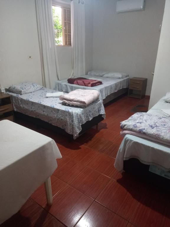 Quadruple Room room - Image 1