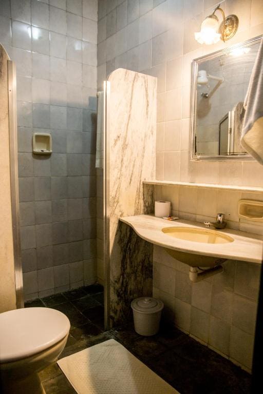 Standard Suite room - Image 2