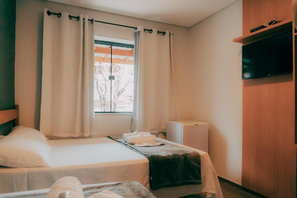 Family Room room - Image 1