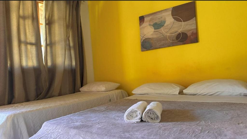 Standard Triple Room room - Image 1