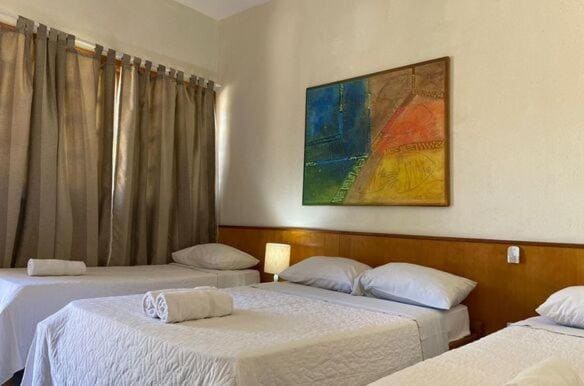 Quadruple Room room - Image 1