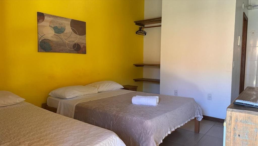 Standard Triple Room room - Image 2