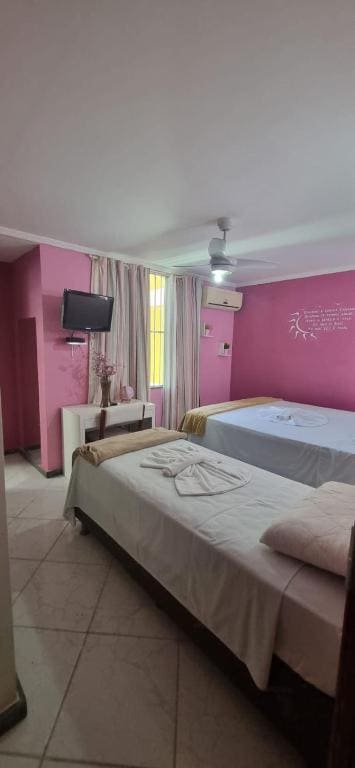 Standard Triple Room room - Image 2