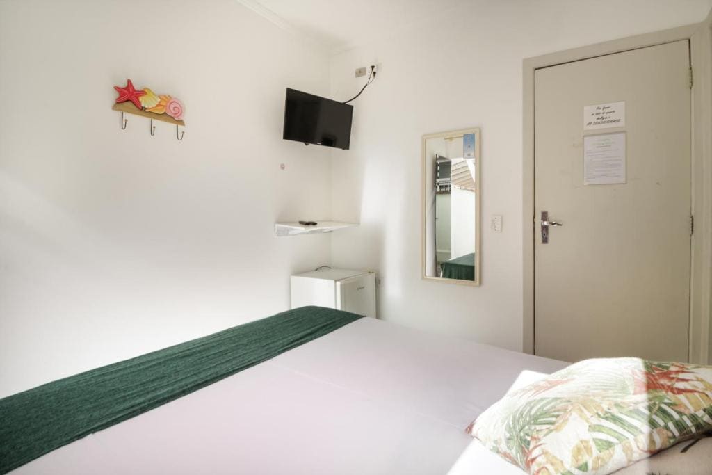 Economy Double Room room - Image 2