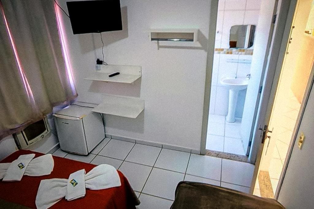 Superior Triple Room room - Image 3
