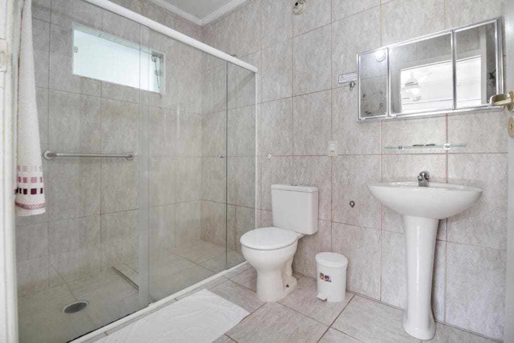 Two-Bedroom Suite room - Image 3